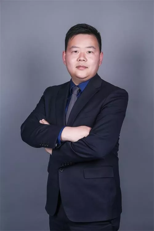 中国财经时报网报道：杨勇律师&mdash;凝聚星火之力 坚守律者良心