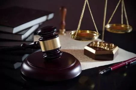 车祸骨折会构成刑事案件吗