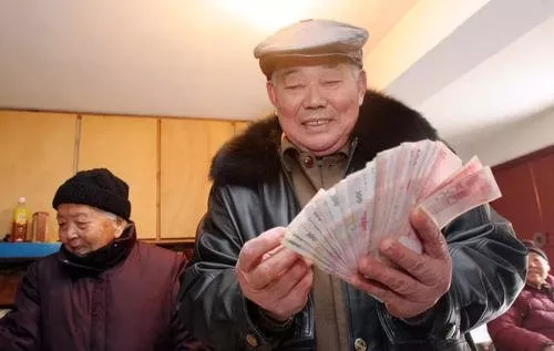 房子拆迁要钱还是房子好