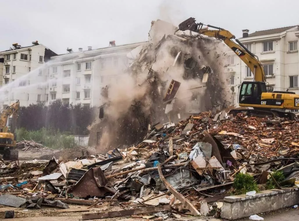 小区违建怎么处罚业主